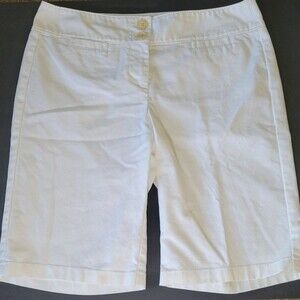 Ann Taylor Signature Fit white Bermuda shorts size 0